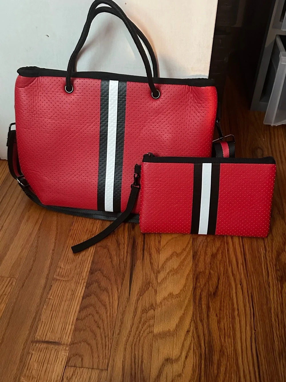 BundleTote Shoulder bag Red & Wristlet Set Striped Travel maximalist Excellent